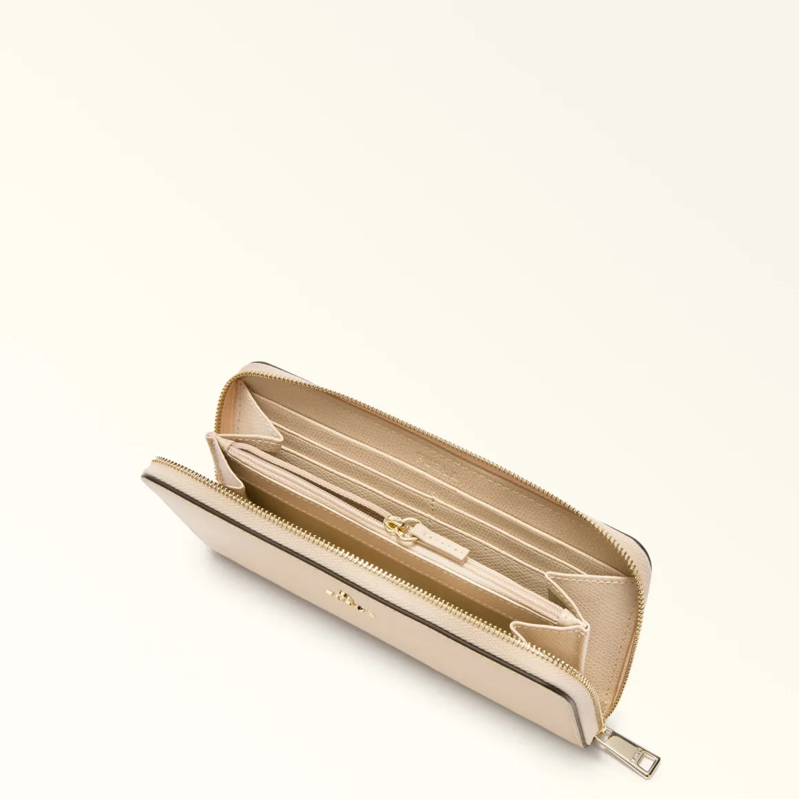 Furla Camelia Zip Around L