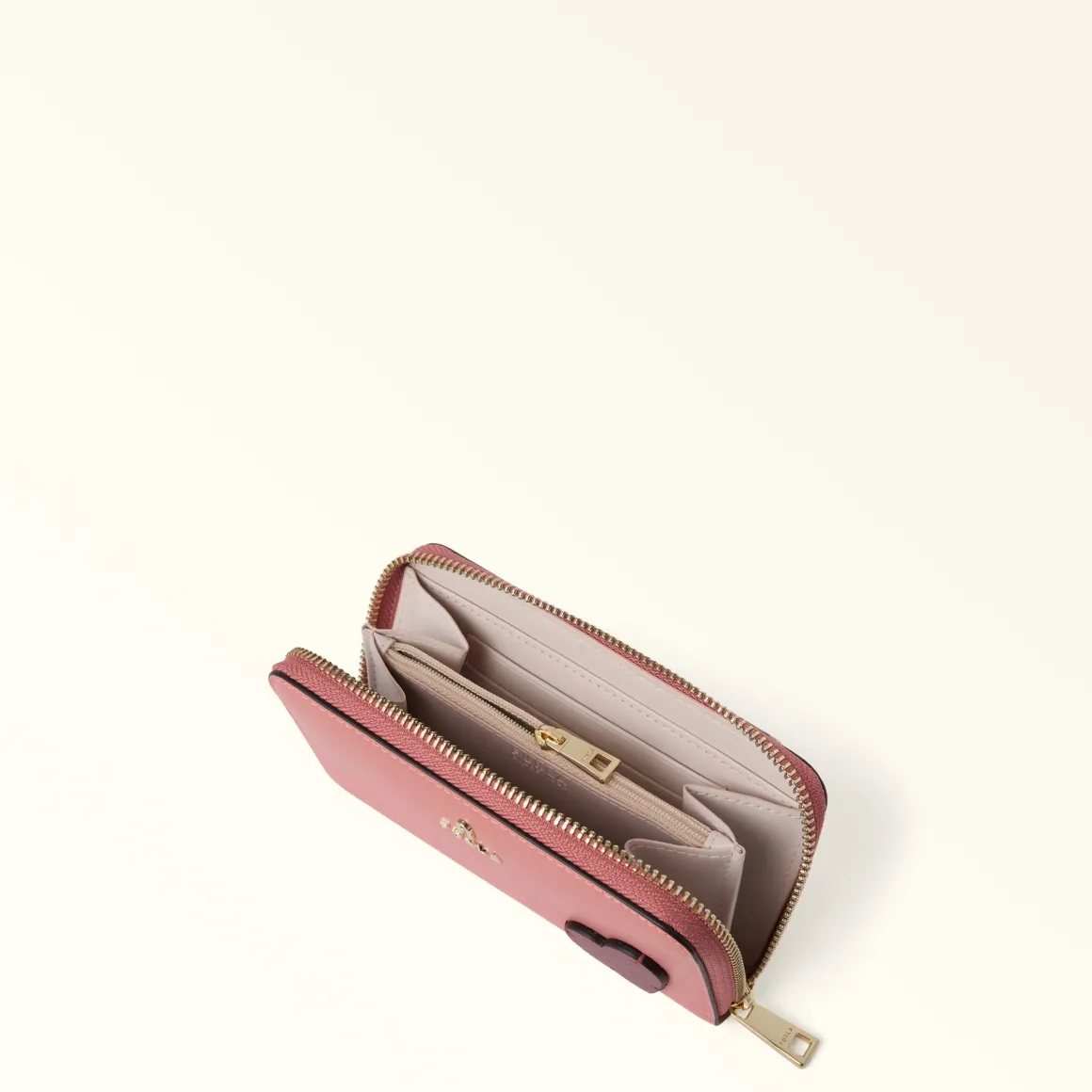 Furla Camelia Zip Around L